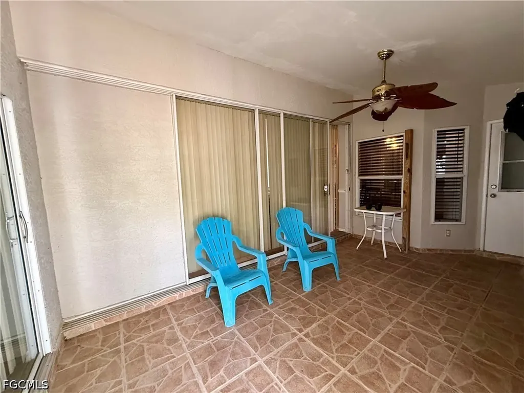 1713 SW 10th Place Cape Coral FL 33991