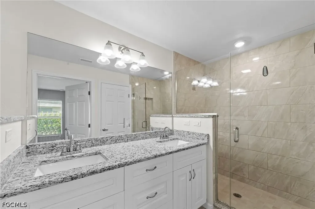 167 SW 53rd Street Cape Coral FL 33914