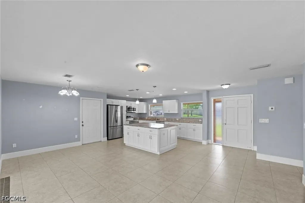 167 SW 53rd Street Cape Coral FL 33914