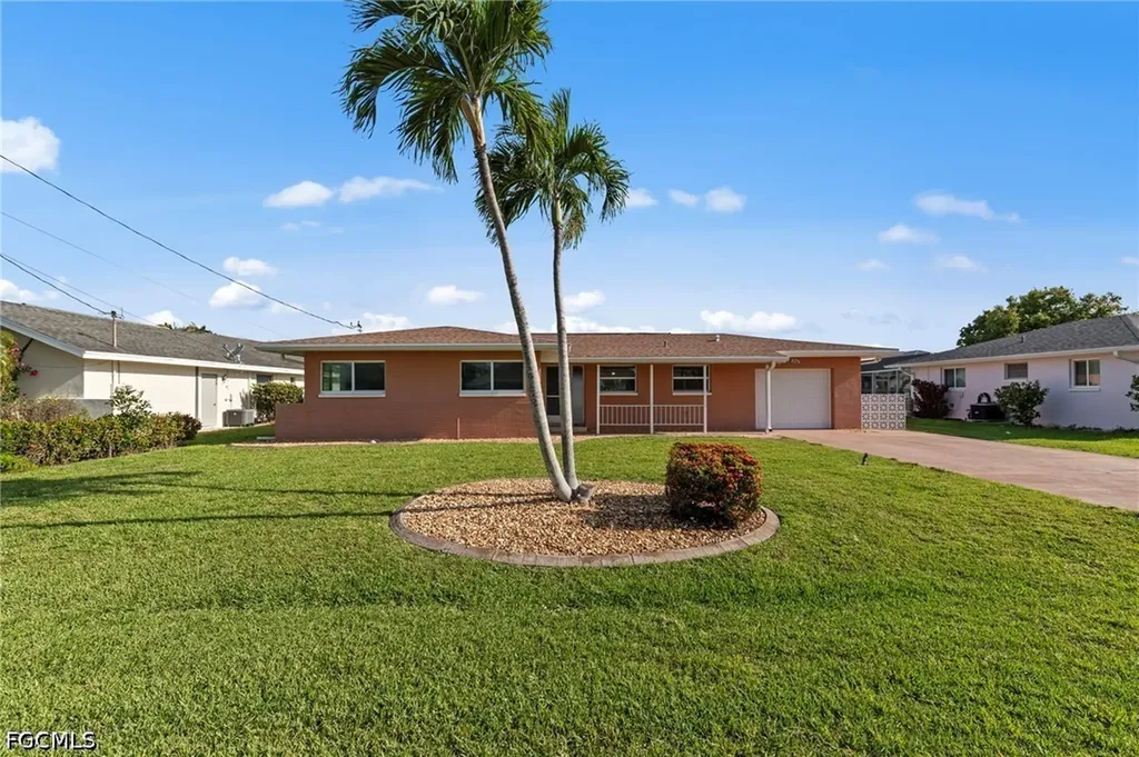 167 SW 53rd Street Cape Coral FL 33914