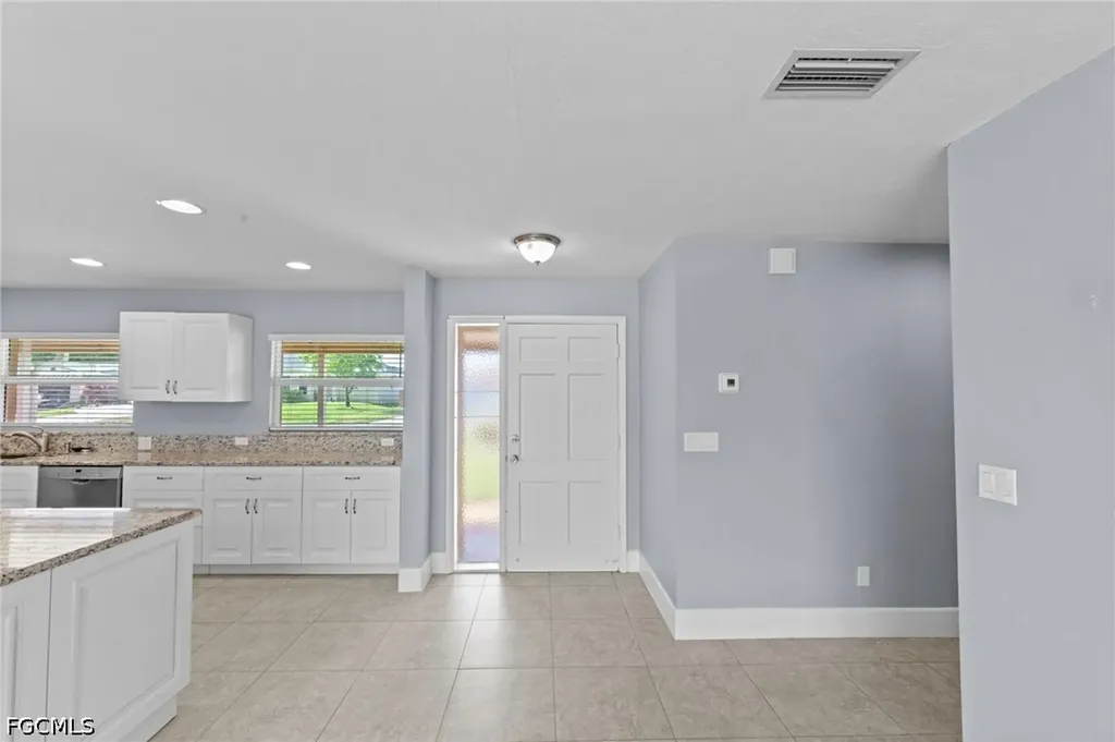 167 SW 53rd Street Cape Coral FL 33914