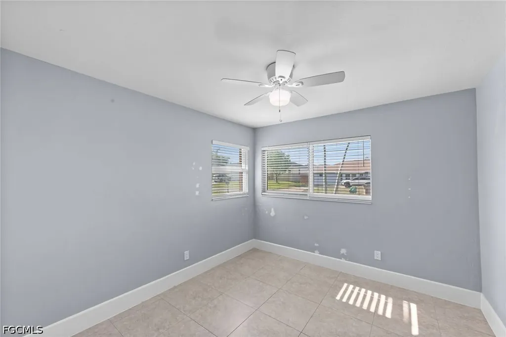 167 SW 53rd Street Cape Coral FL 33914