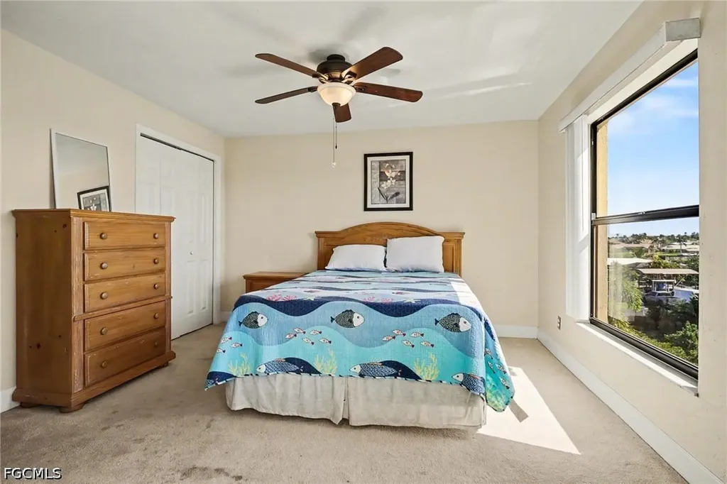 4703 SE 17th Place Cape Coral FL 33904
