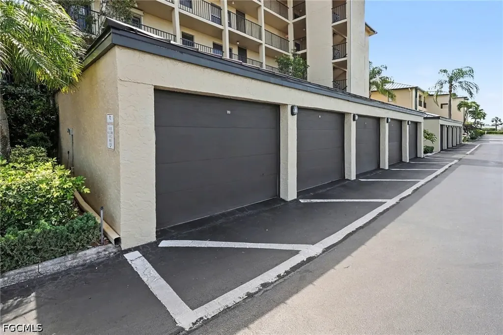 4703 SE 17th Place Cape Coral FL 33904