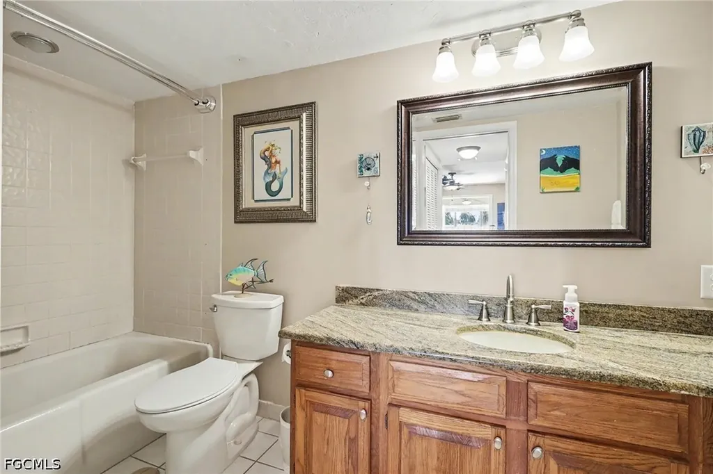 4703 SE 17th Place Cape Coral FL 33904