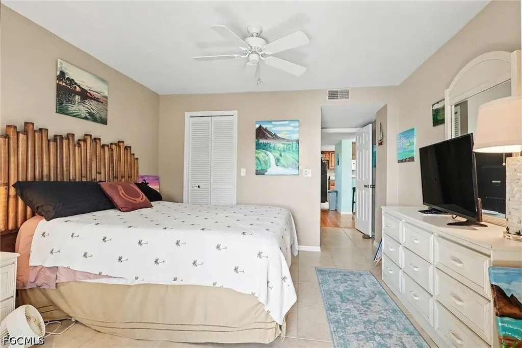 4703 SE 17th Place Cape Coral FL 33904