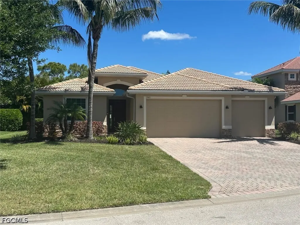 13451 Seaside Harbour Drive North Fort Myers FL 33903