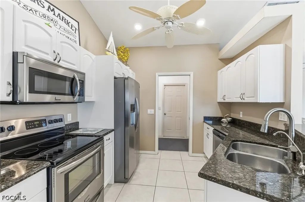311 NE 17th Place Cape Coral FL 33909