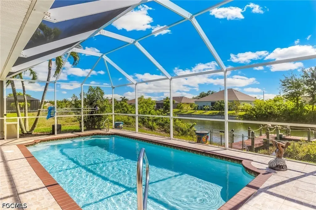 311 NE 17th Place Cape Coral FL 33909