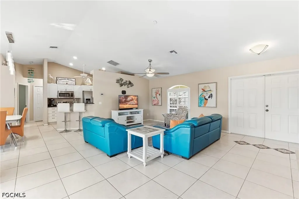 311 NE 17th Place Cape Coral FL 33909