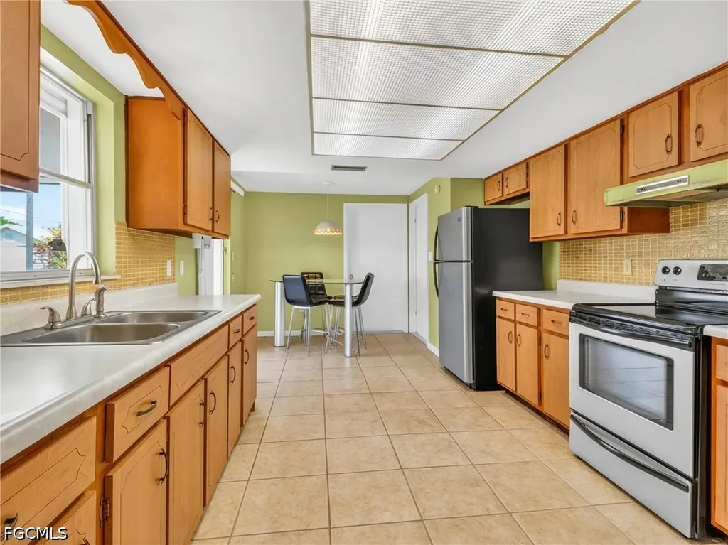 3513 Harbor Boulevard Port Charlotte FL 33952
