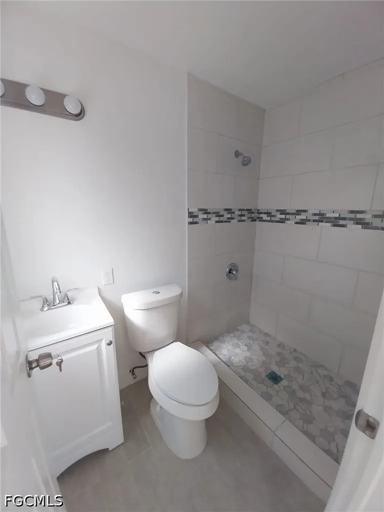 317 Tarpon Drive Cape Coral FL 33904