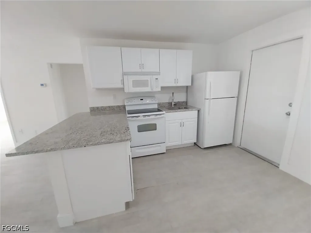 317 Tarpon Drive Cape Coral FL 33904