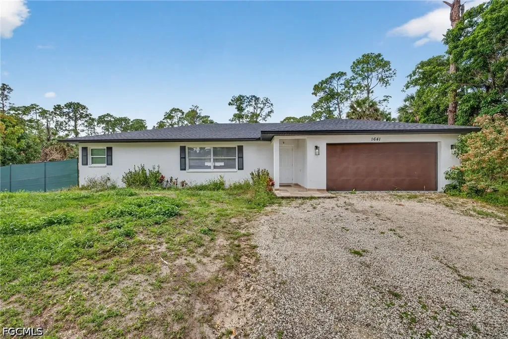 1641 8th Street NE Naples FL 34120