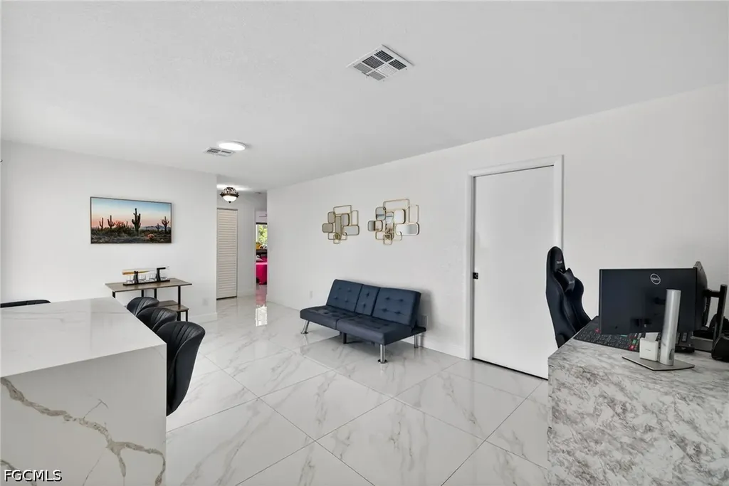 1641 8th Street NE Naples FL 34120
