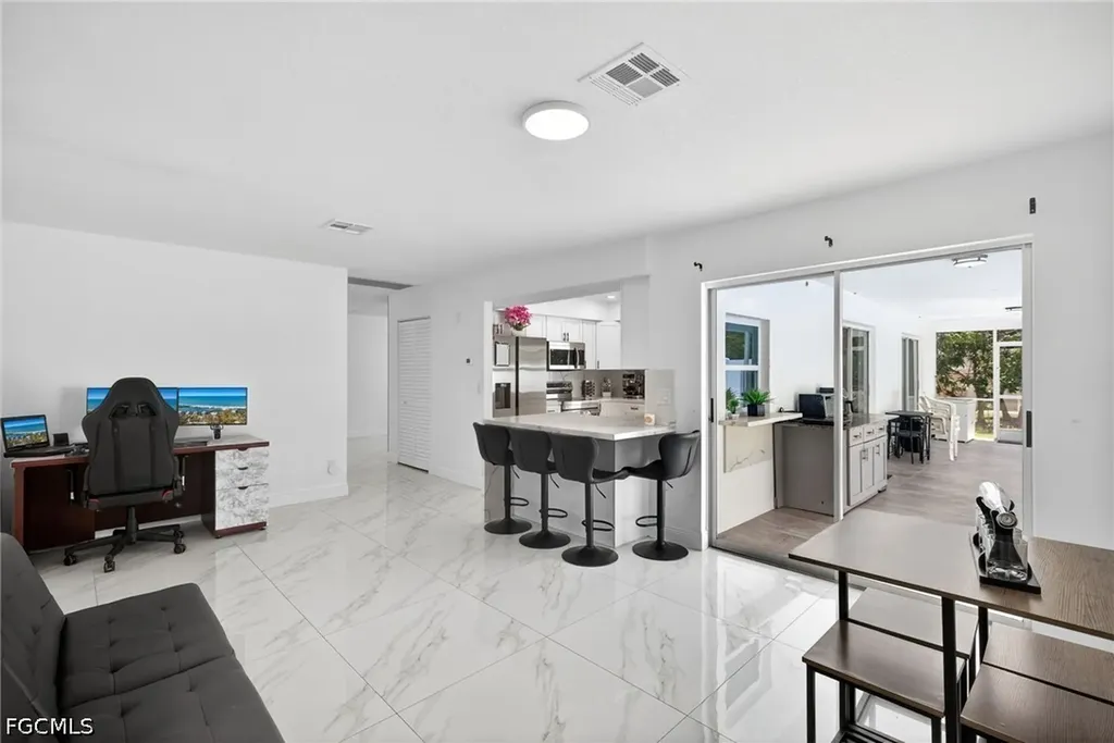 1641 8th Street NE Naples FL 34120