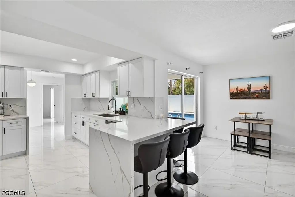 1641 8th Street NE Naples FL 34120