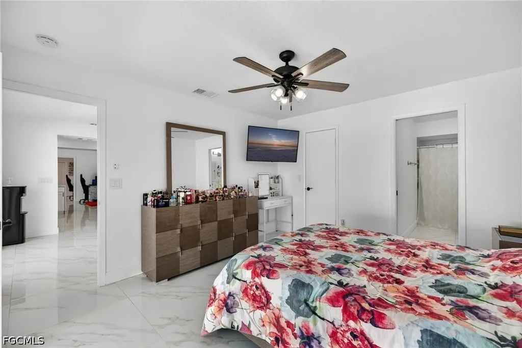 1641 8th Street NE Naples FL 34120