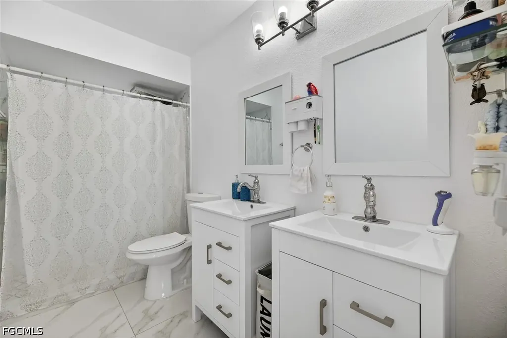 1641 8th Street NE Naples FL 34120