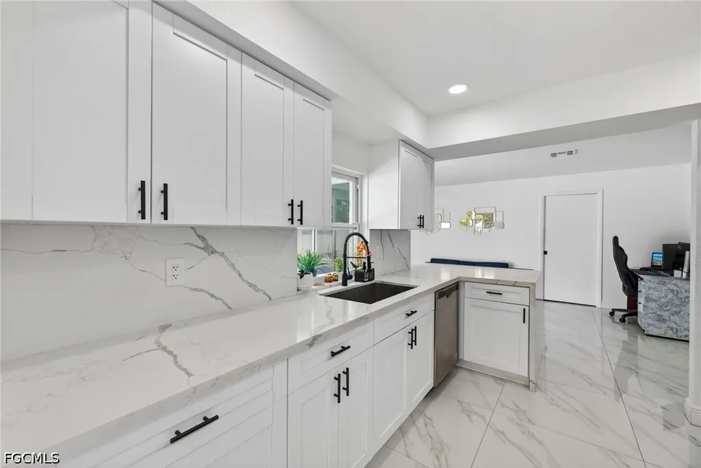 1641 8th Street NE Naples FL 34120