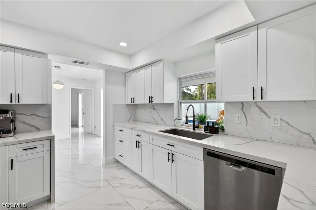 1641 8th Street NE Naples FL 34120