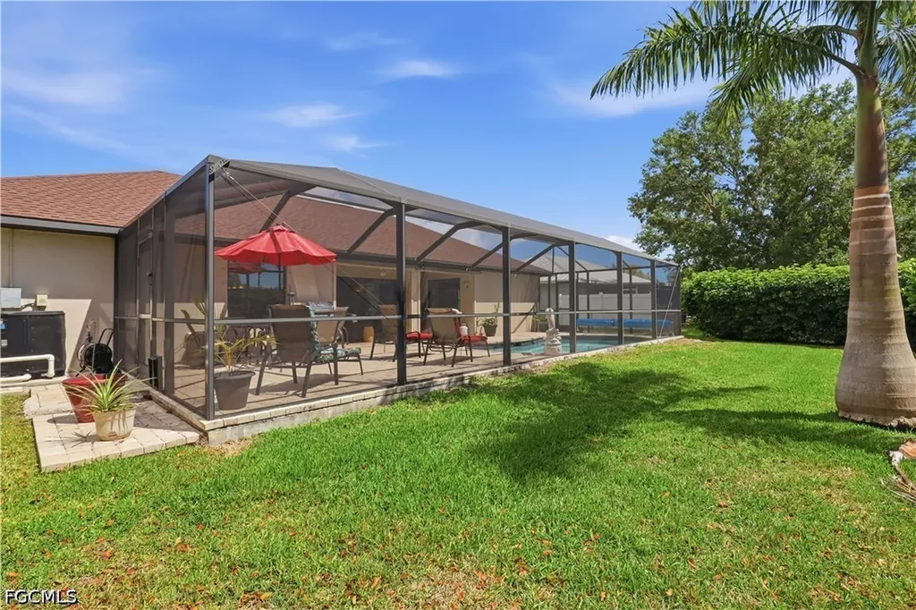 4702 SW 20th Avenue Cape Coral FL 33914