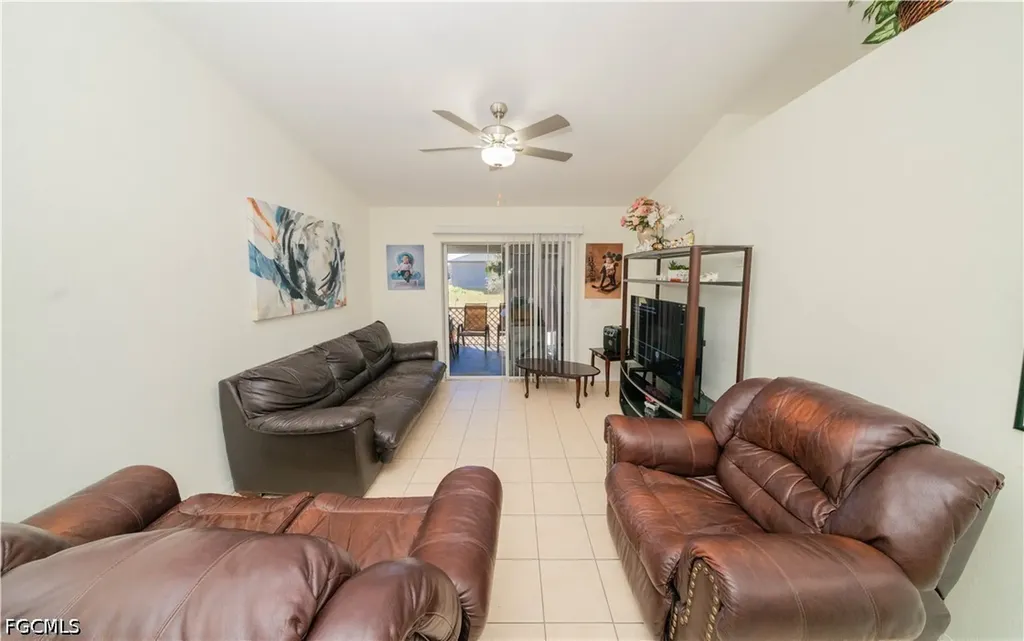 4519 25th Street SW Lehigh Acres FL 33973