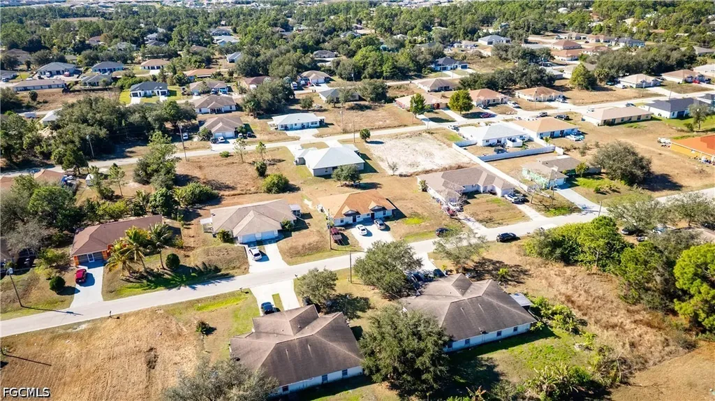 4519 25th Street SW Lehigh Acres FL 33973