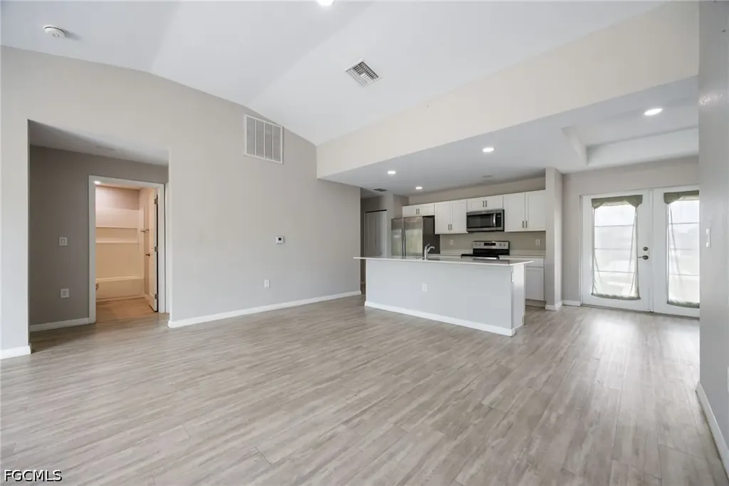 2512 NW 15th Avenue Cape Coral FL 33993