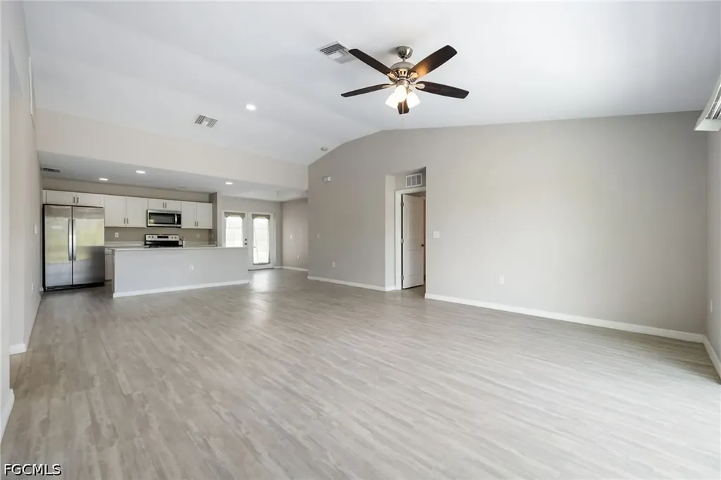 2512 NW 15th Avenue Cape Coral FL 33993