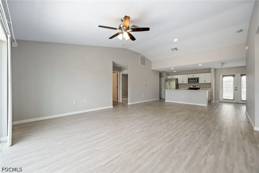 2512 NW 15th Avenue Cape Coral FL 33993
