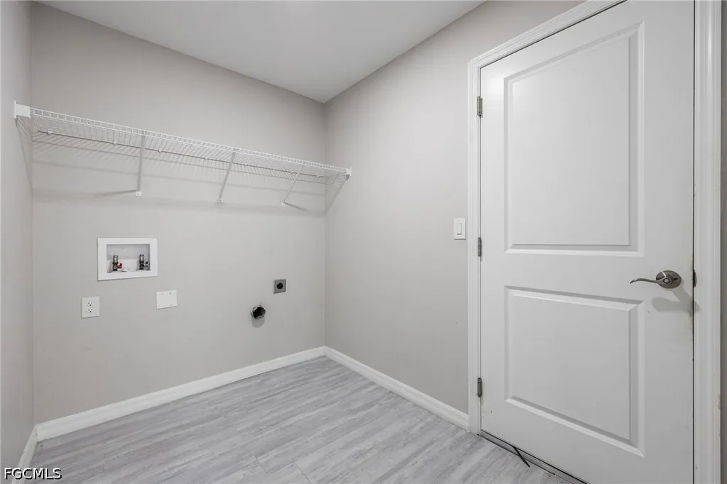 2512 NW 15th Avenue Cape Coral FL 33993