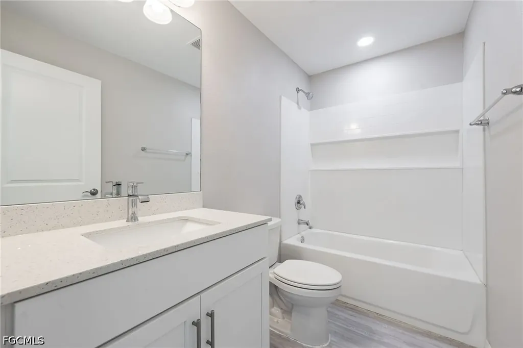 2512 NW 15th Avenue Cape Coral FL 33993
