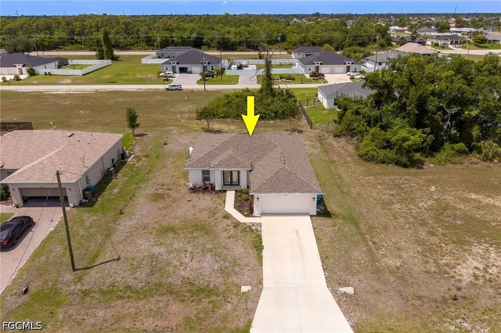 2512 NW 15th Avenue Cape Coral FL 33993
