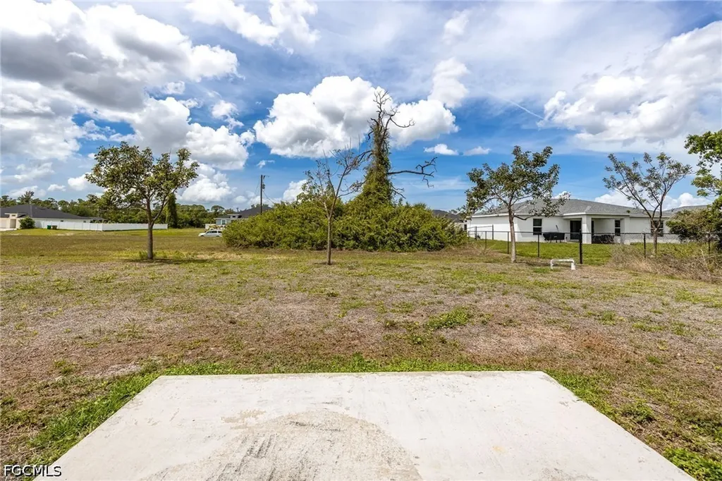 2512 NW 15th Avenue Cape Coral FL 33993
