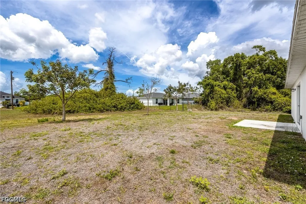 2512 NW 15th Avenue Cape Coral FL 33993