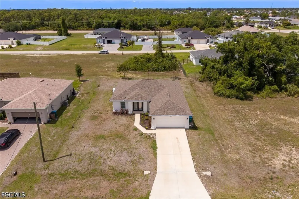 2512 NW 15th Avenue Cape Coral FL 33993