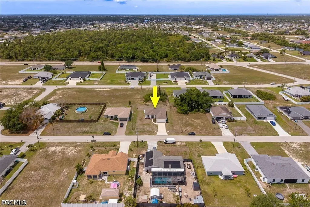 2512 NW 15th Avenue Cape Coral FL 33993