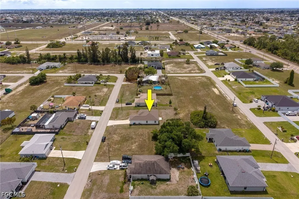 2512 NW 15th Avenue Cape Coral FL 33993
