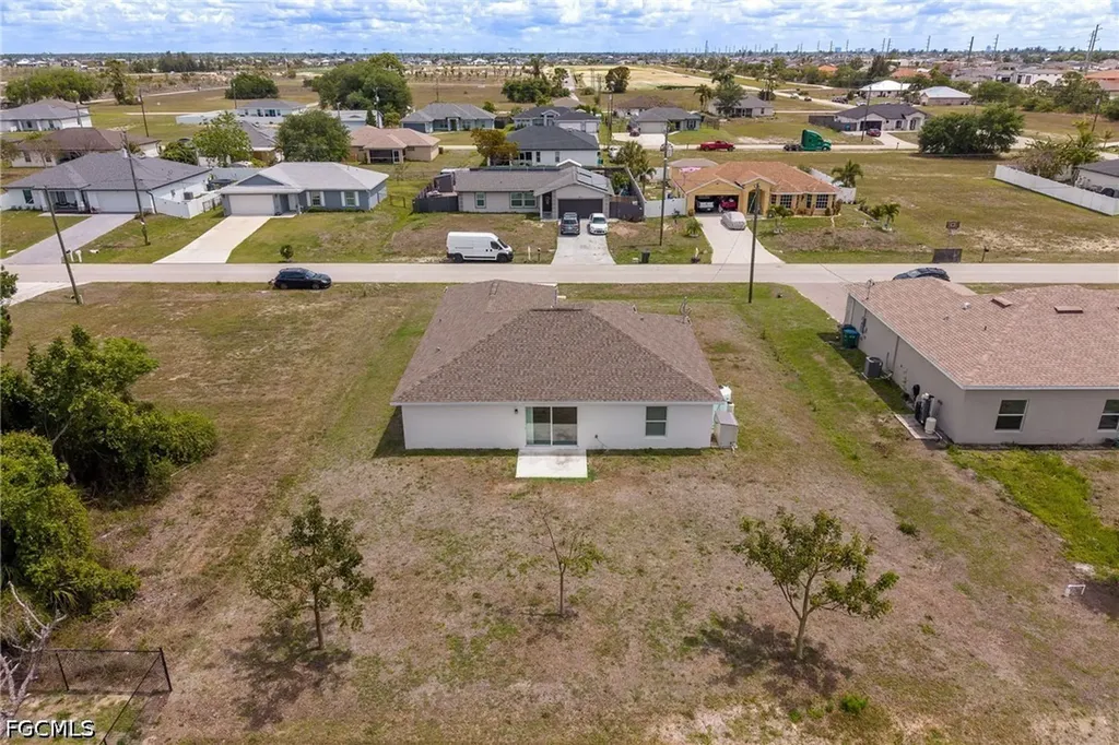 2512 NW 15th Avenue Cape Coral FL 33993