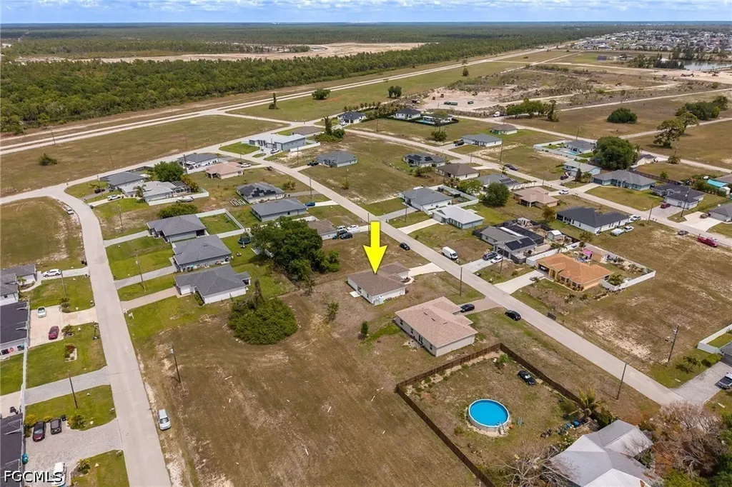 2512 NW 15th Avenue Cape Coral FL 33993