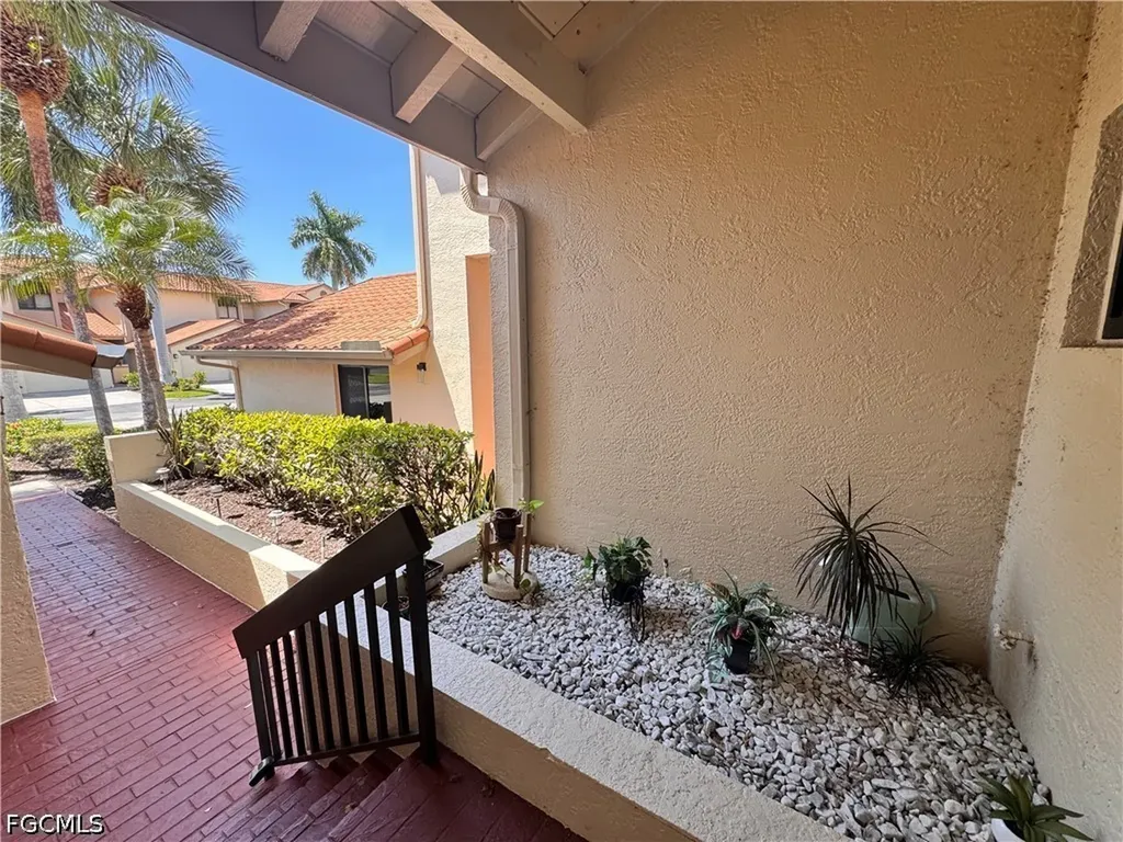 16551 Heron Coach Way Fort Myers FL 33908