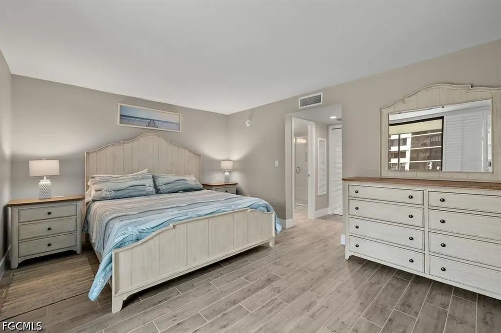 979 E Gulf Drive Sanibel FL 33957