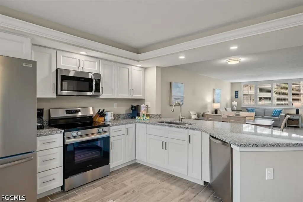 979 E Gulf Drive Sanibel FL 33957