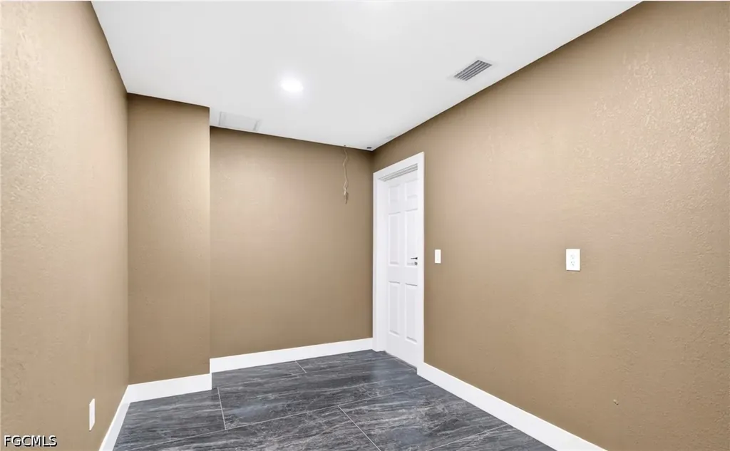 236 Pondella Road North Fort Myers FL 33903