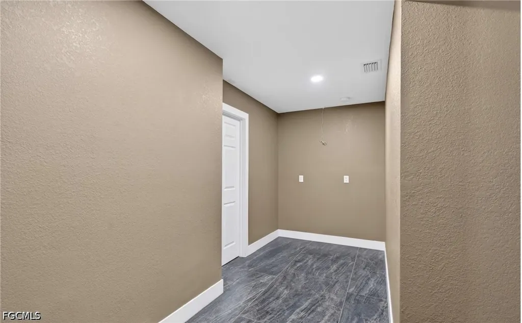 236 Pondella Road North Fort Myers FL 33903