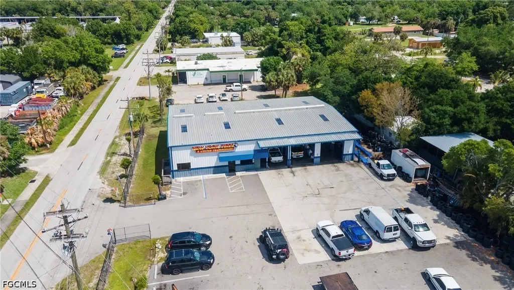 236 Pondella Road North Fort Myers FL 33903