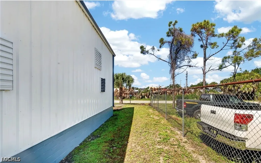 236 Pondella Road North Fort Myers FL 33903