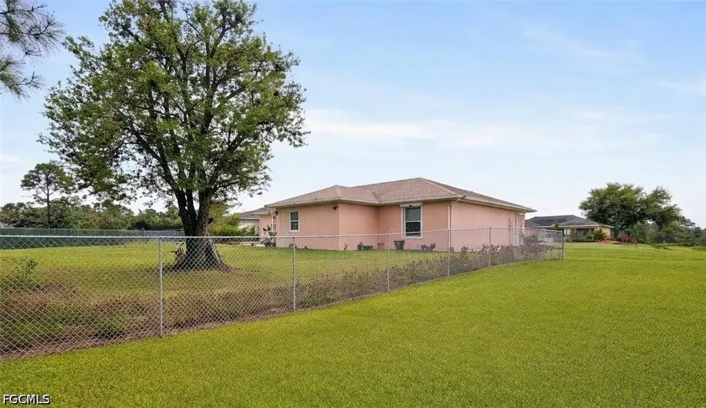 2918 44th Street W Lehigh Acres FL 33971
