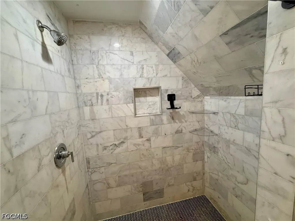 18422 Huckleberry Road Fort Myers FL 33967